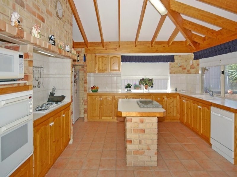7 Cuvier Place, San Remo WA 6210