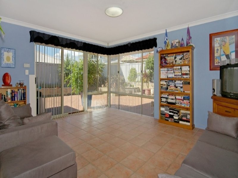 7 Cuvier Place, San Remo WA 6210