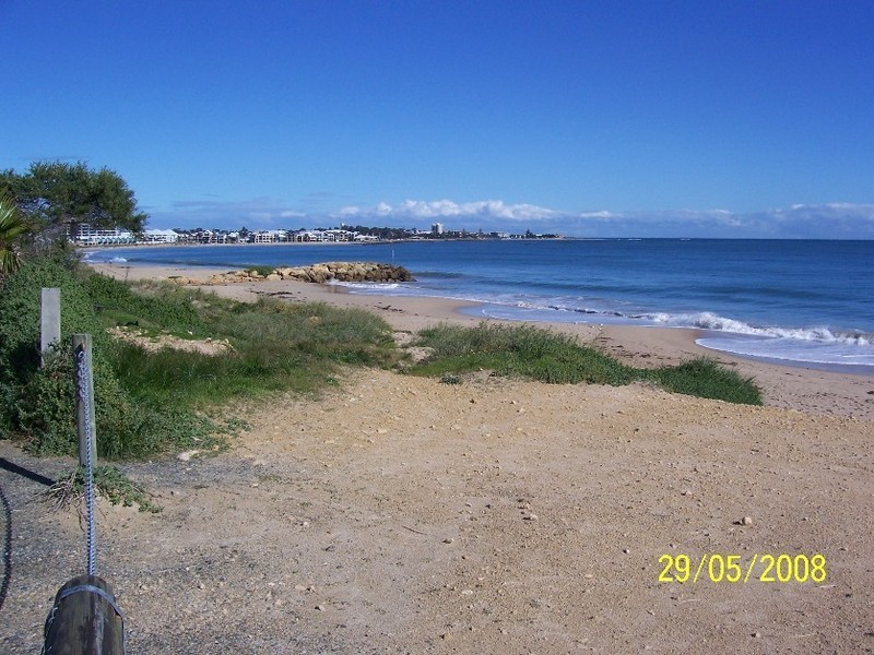 9 Tallas Road, Silver Sands WA 6210