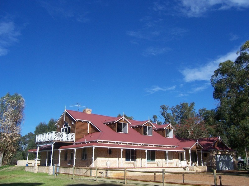 66 Red Road, Parklands WA 6180