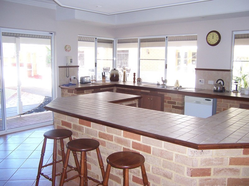 66 Red Road, Parklands WA 6180