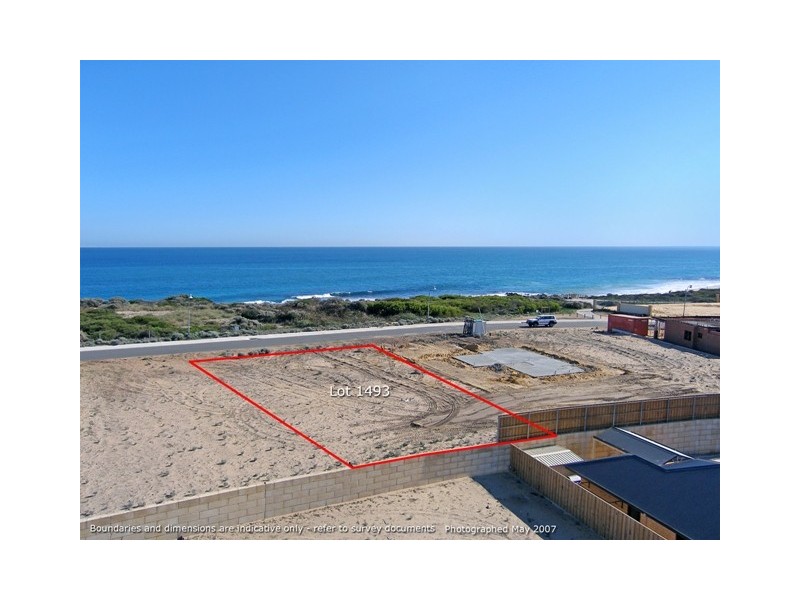 102 Boardwalk Boulevard, Halls Head WA 6210