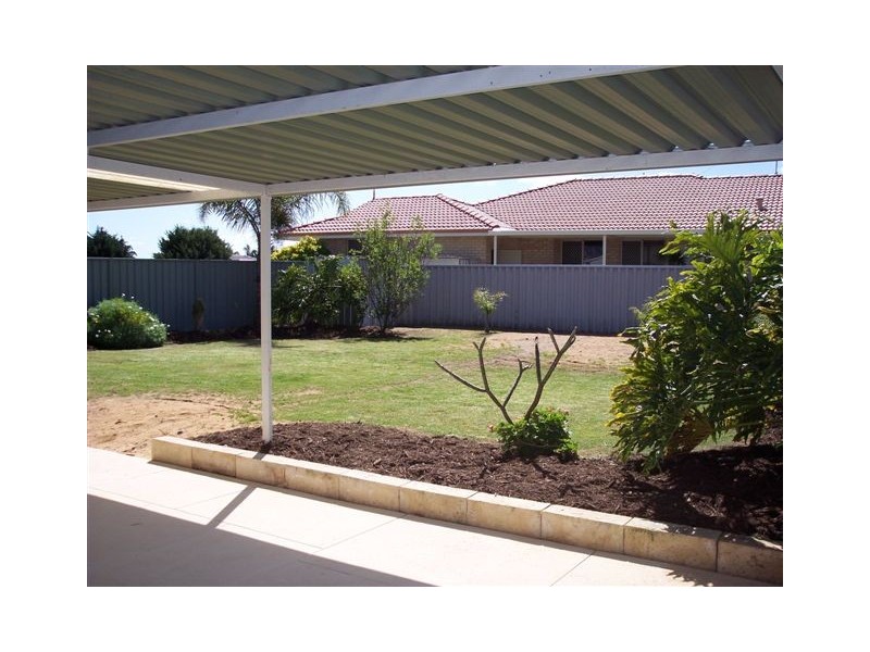 Meadow Springs WA 6210