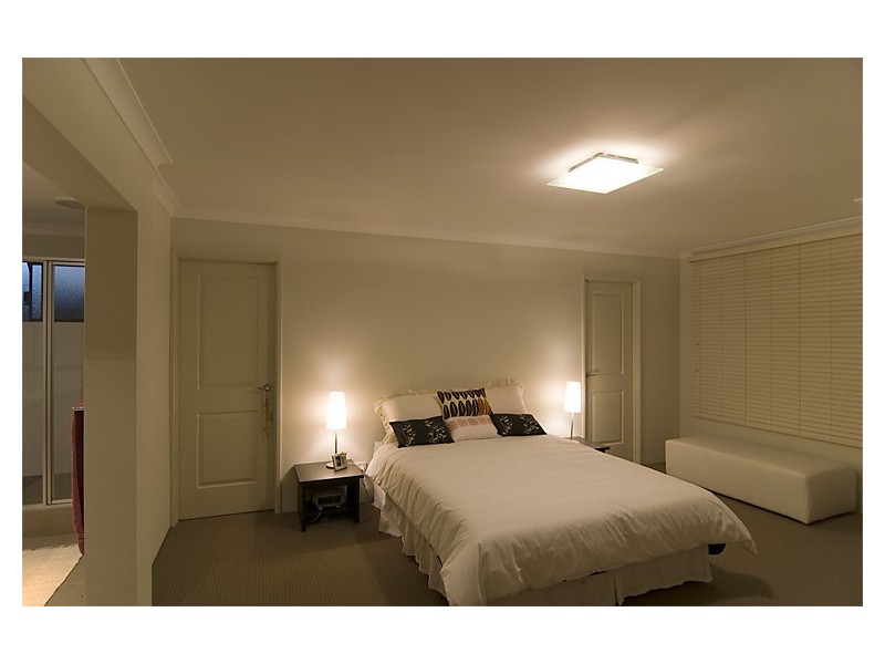 Meadow Springs WA 6210