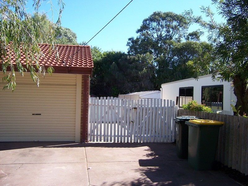 18 Nestor Way, Silver Sands WA 6210