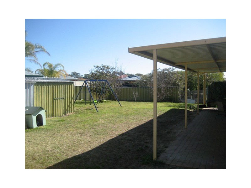 10 MALVERN Rise, Greenfields WA 6210