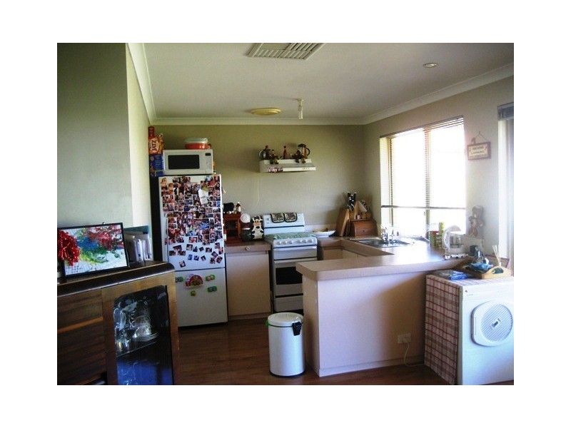 10 MALVERN Rise, Greenfields WA 6210