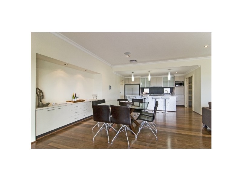 27 Cohen Vista, Lakelands WA 6180