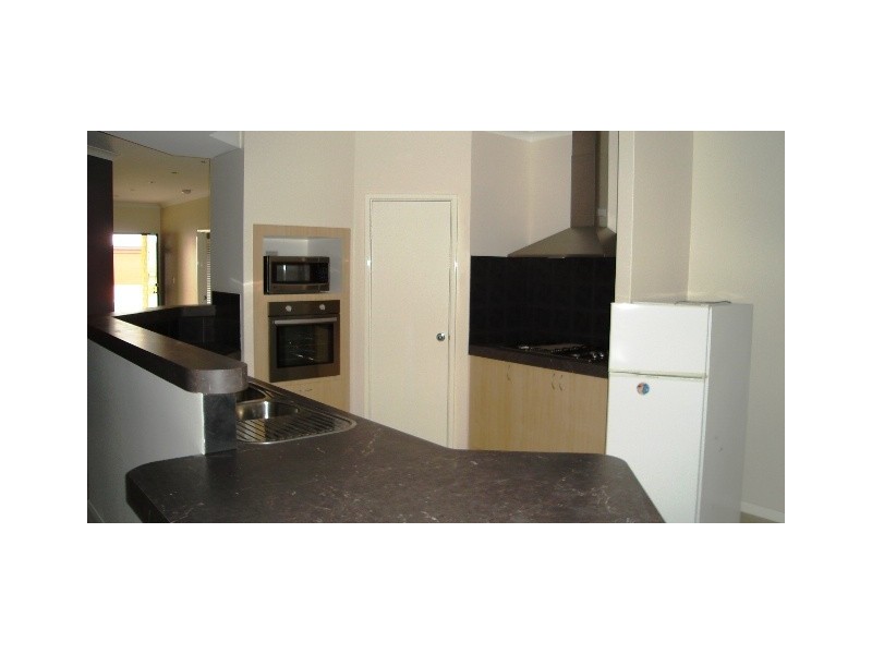 16 Yindana Boulevard, Lakelands WA 6180