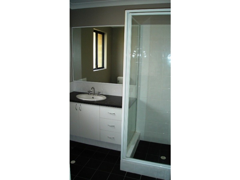 16 Yindana Boulevard, Lakelands WA 6180