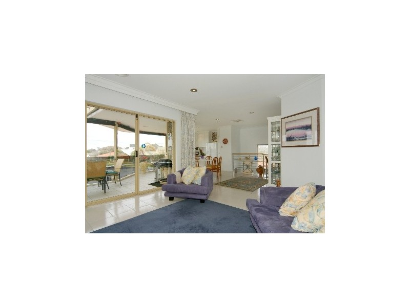 5a Adonis Road, Silver Sands WA 6210