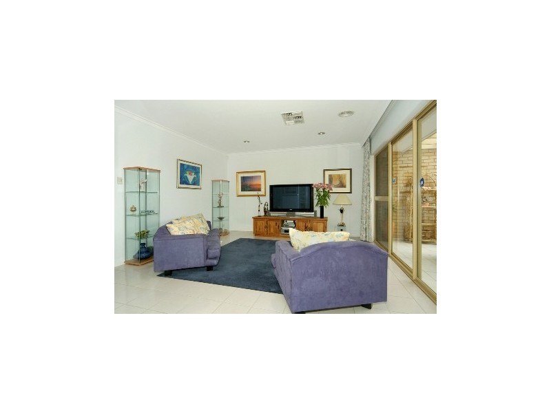 5a Adonis Road, Silver Sands WA 6210