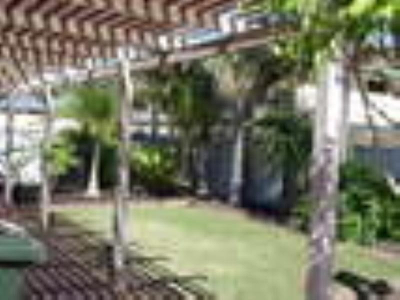 8 Perida Way, Greenfields WA 6210