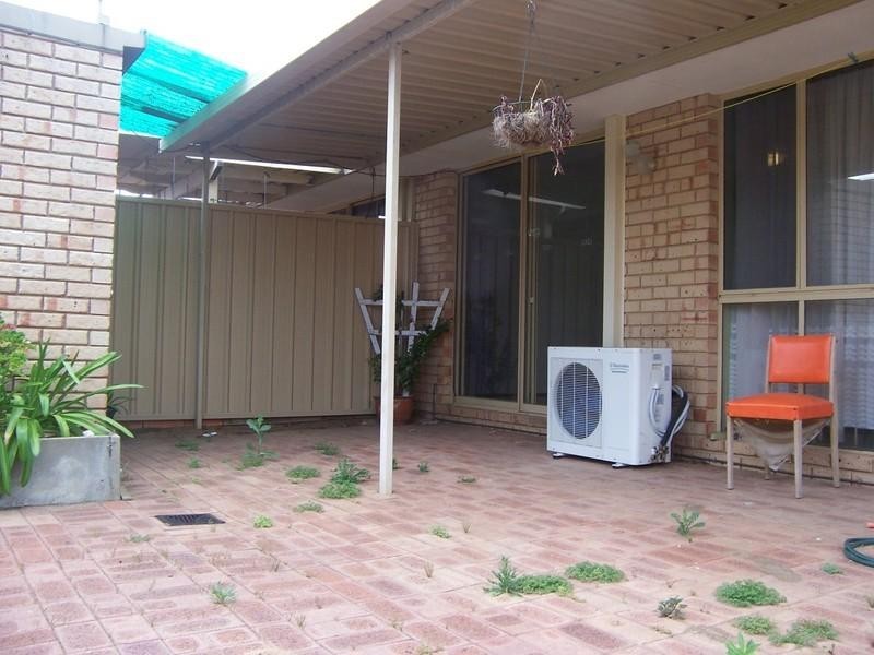 6/8 Chepstow Drive, Mandurah WA 6210
