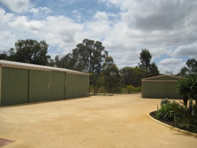 Lot 525 Lakes Road, Barragup WA 6209
