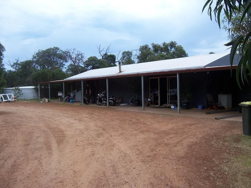 95 Hougham Road, Barragup WA 6209