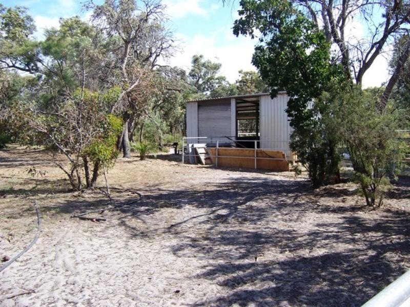 95 Hougham Road, Barragup WA 6209