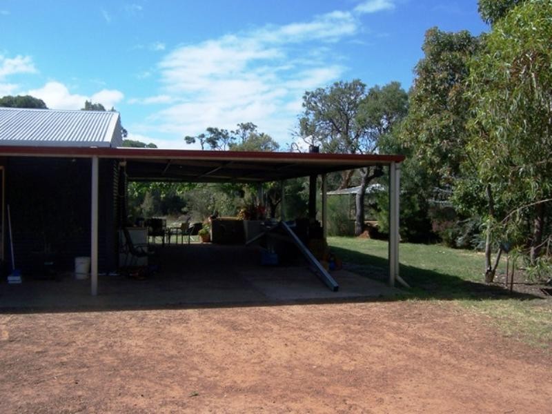 95 Hougham Road, Barragup WA 6209