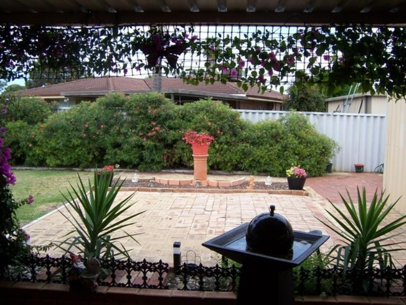 131 Amazon Drive, Greenfields WA 6210