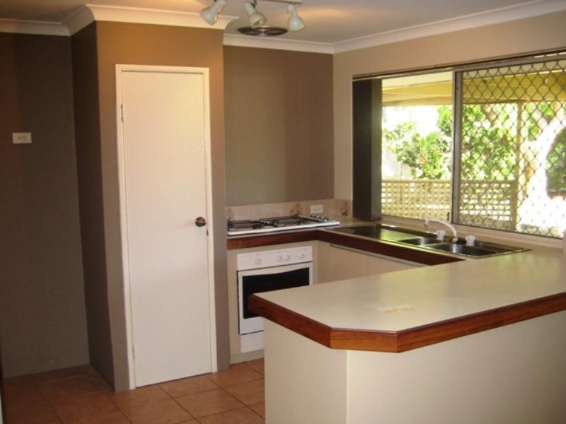 4 Times Circle, Greenfields WA 6210