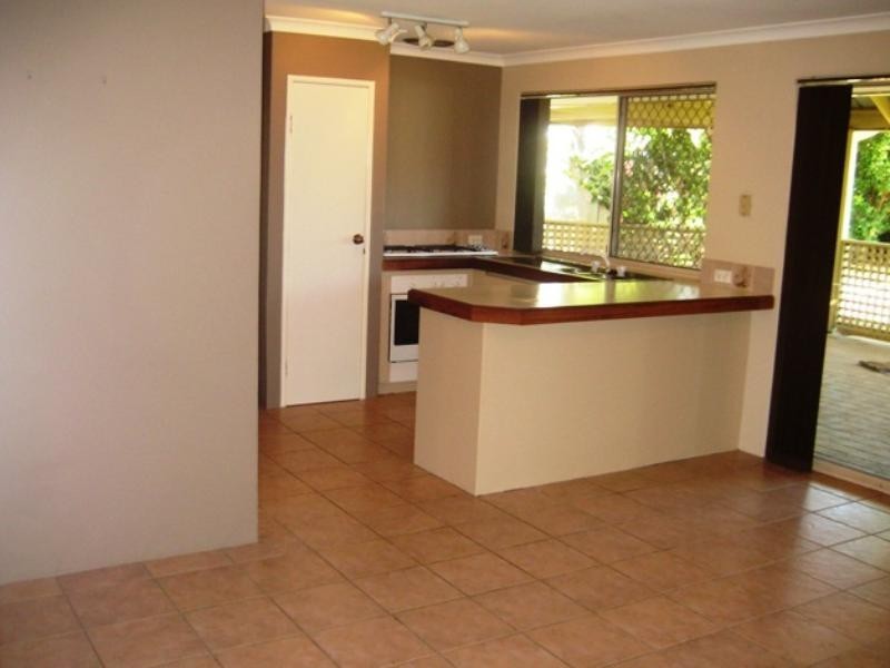 4 Times Circle, Greenfields WA 6210