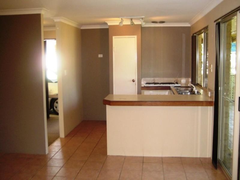 4 Times Circle, Greenfields WA 6210