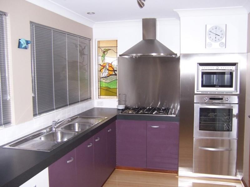 2 Seawind Drive, Silver Sands WA 6210