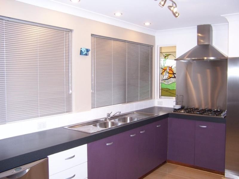 2 Seawind Drive, Silver Sands WA 6210