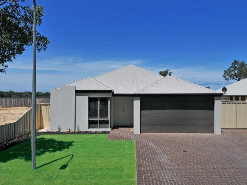 53 Len Howard, Erskine WA 6210