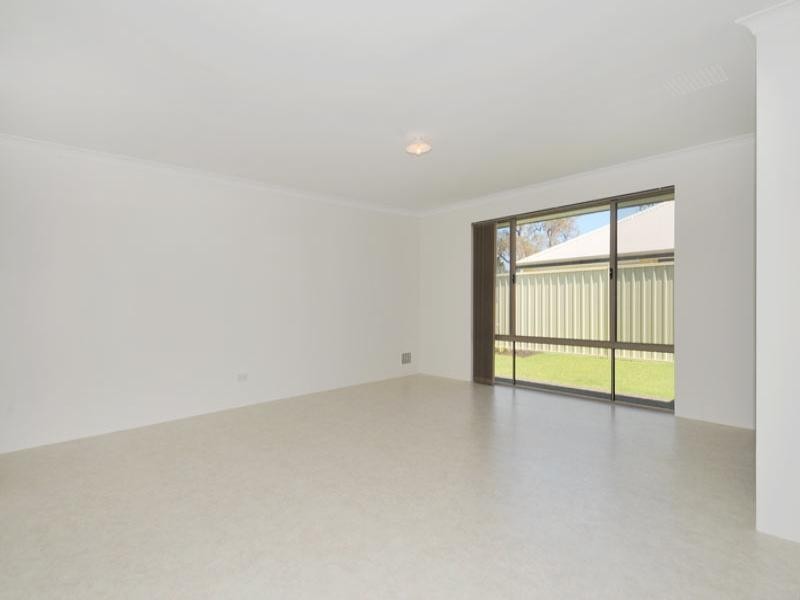 53 Len Howard, Erskine WA 6210