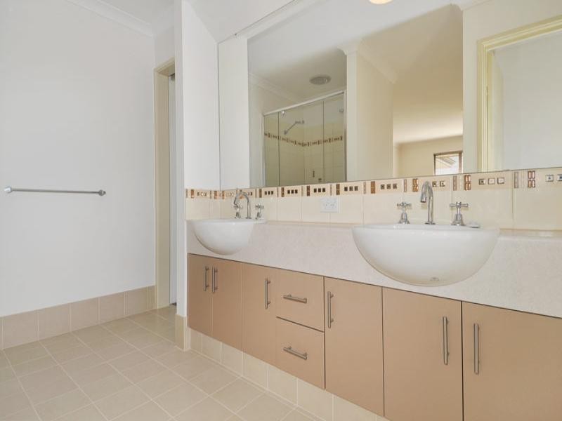 53 Len Howard, Erskine WA 6210