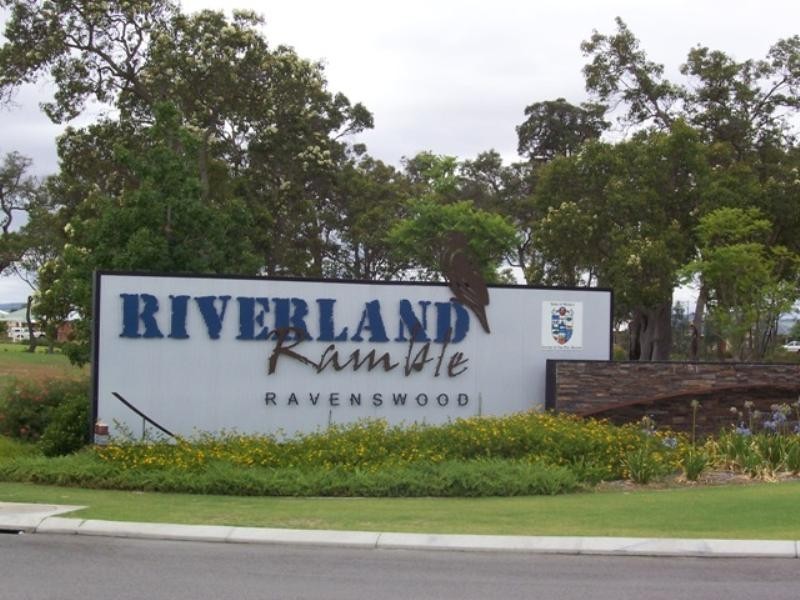 11 Cooeyup Close, Ravenswood WA 6208