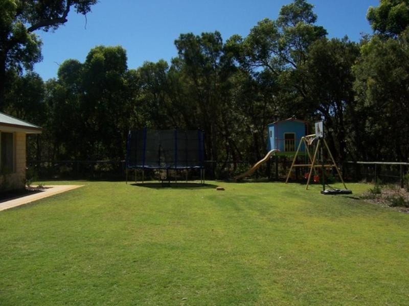 64 Marginata Road, Parklands WA 6180