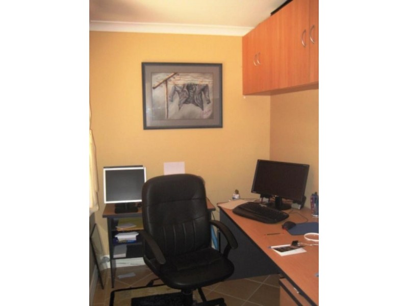 3 Grevillea Rise, Halls Head WA 6210