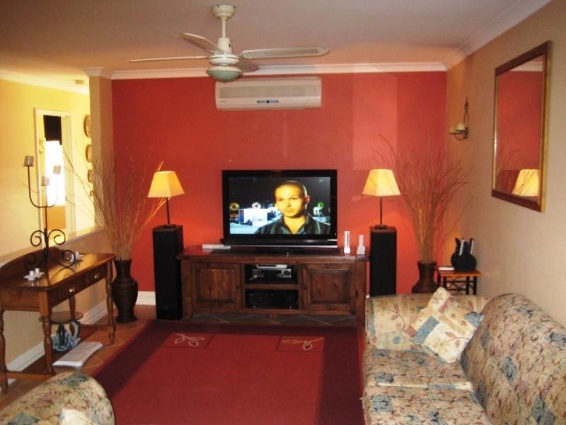 3 Grevillea Rise, Halls Head WA 6210