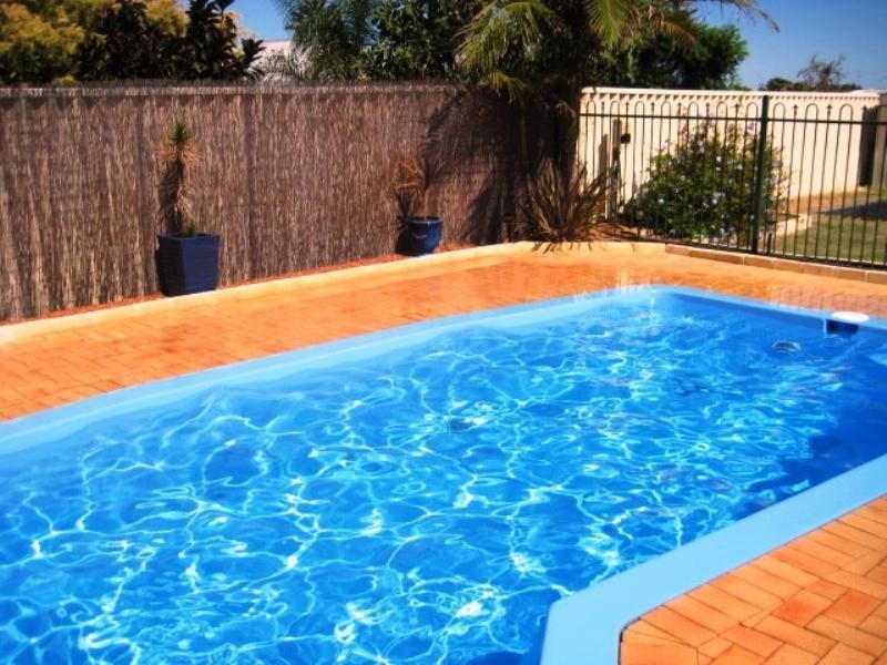 3 Grevillea Rise, Halls Head WA 6210