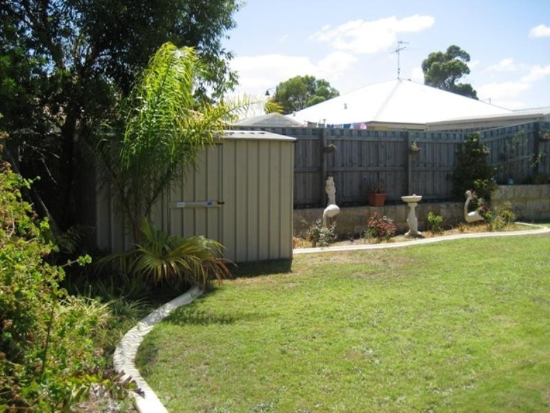 Meadow Springs WA 6210