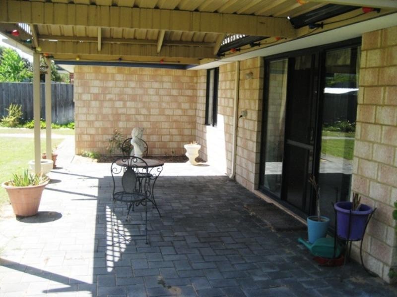 Meadow Springs WA 6210