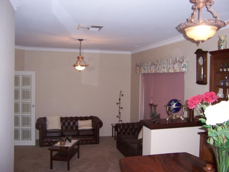 9 Waterville Retreat, Meadow Springs WA 6210