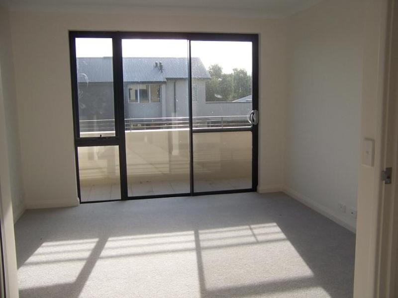 Meadow Springs WA 6210