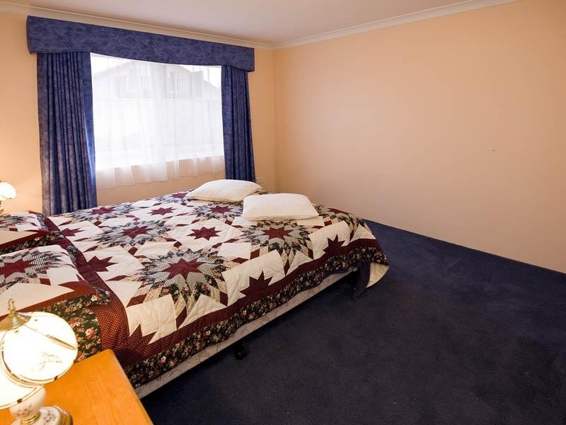 17 Governor Drive, Falcon WA 6210