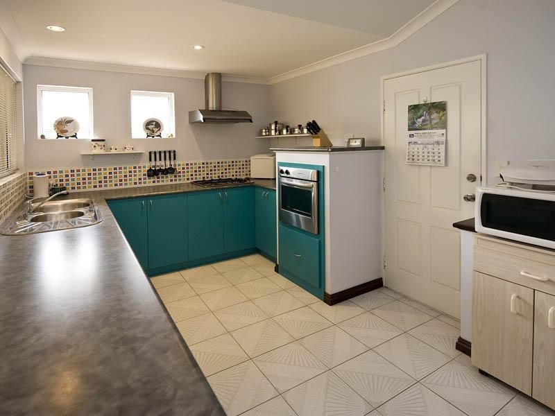 17 Governor Drive, Falcon WA 6210