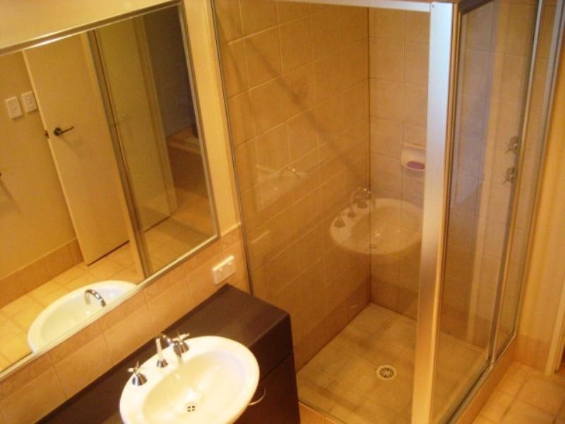 20 Ragamuffin Point, Halls Head WA 6210