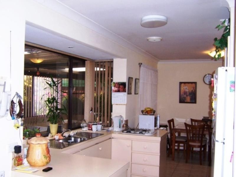 6 River Court, Greenfields WA 6210