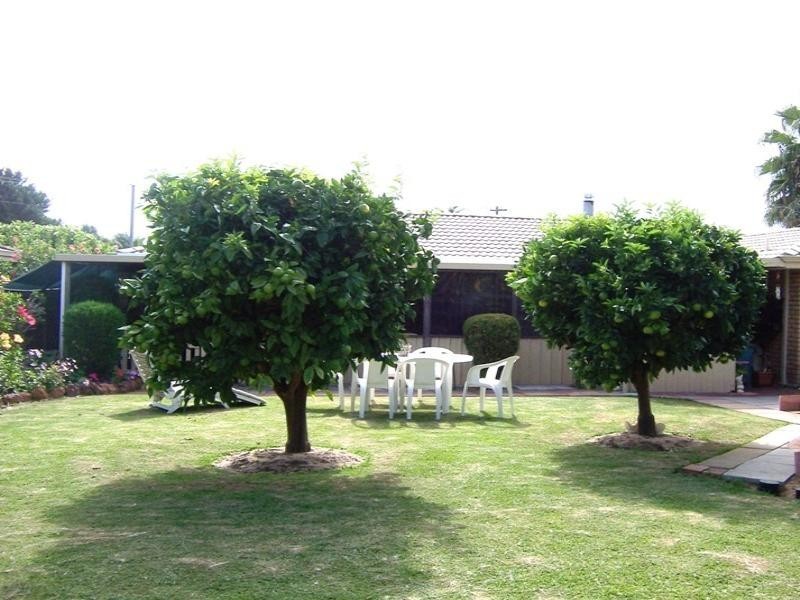 6 River Court, Greenfields WA 6210