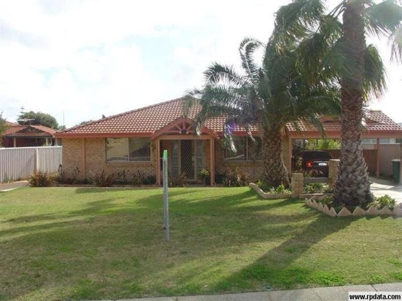 43 Tamarisk Drive, Halls Head WA 6210