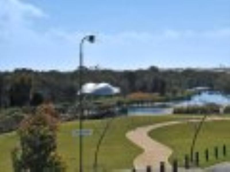 19 Sharperton Mndr, Dudley Park WA 6210