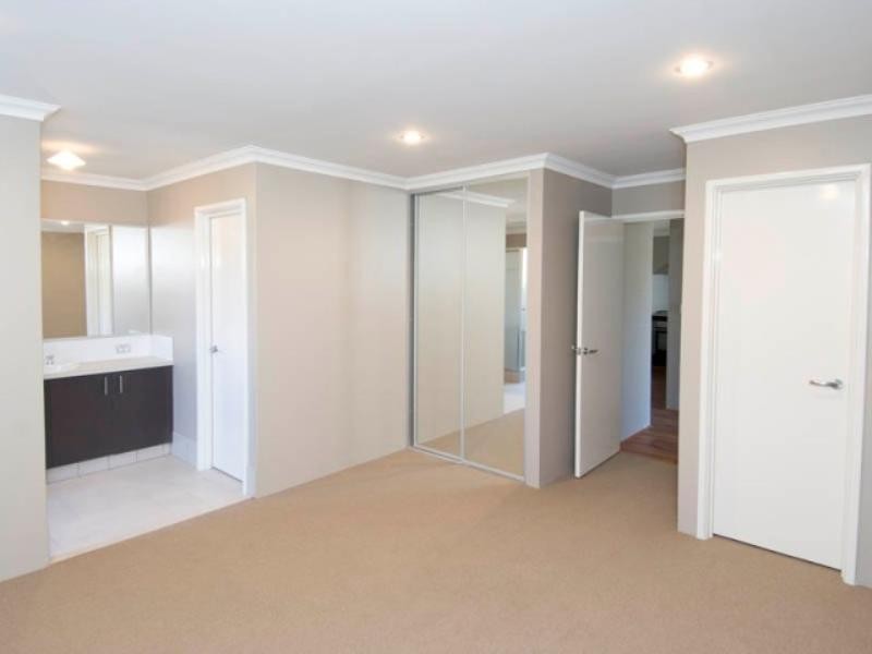 1 Jiri Lane, Wannanup WA 6210