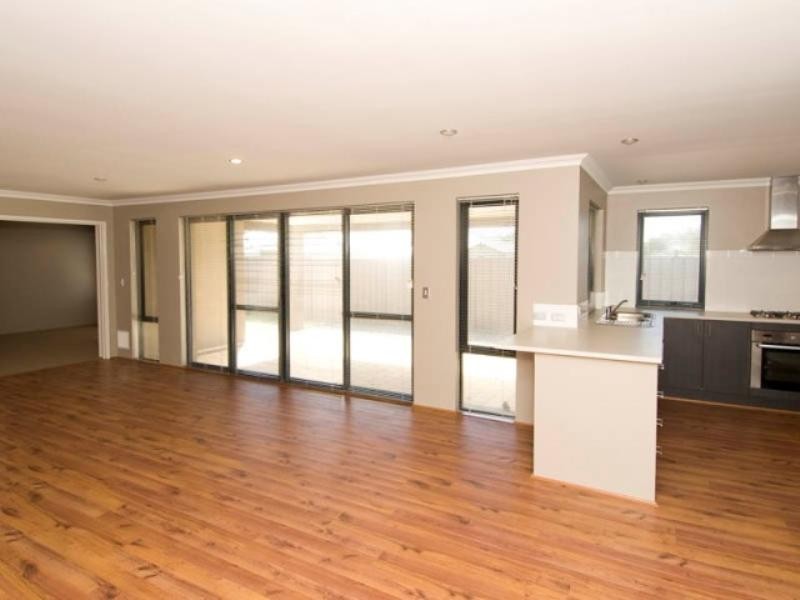 1 Jiri Lane, Wannanup WA 6210