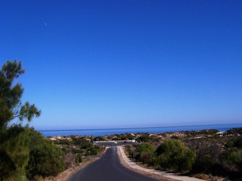 10 Hide-A-Way-Vale, Preston Beach WA 6215